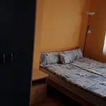 Ilona شقة *