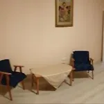 Ilona شقة *