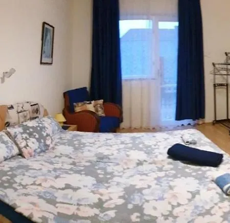 Ilona Апартаменты *