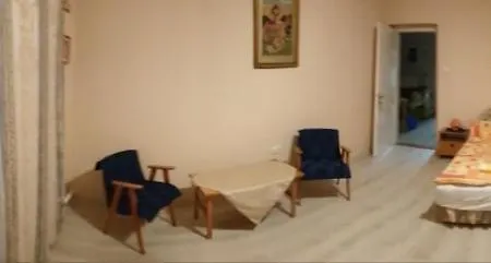 Ilona Apartment *