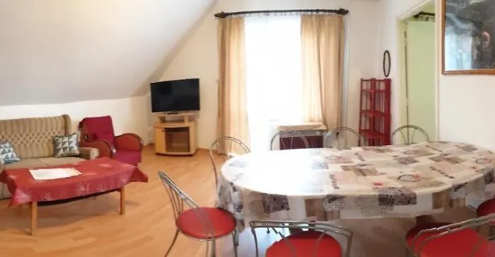 Ilona Balatonboglár